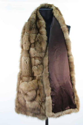  Regina Rubens  Marron