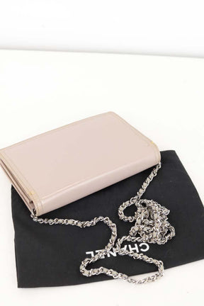 Sac à main Chanel Wallet On Chain Boy Half Flap Rose