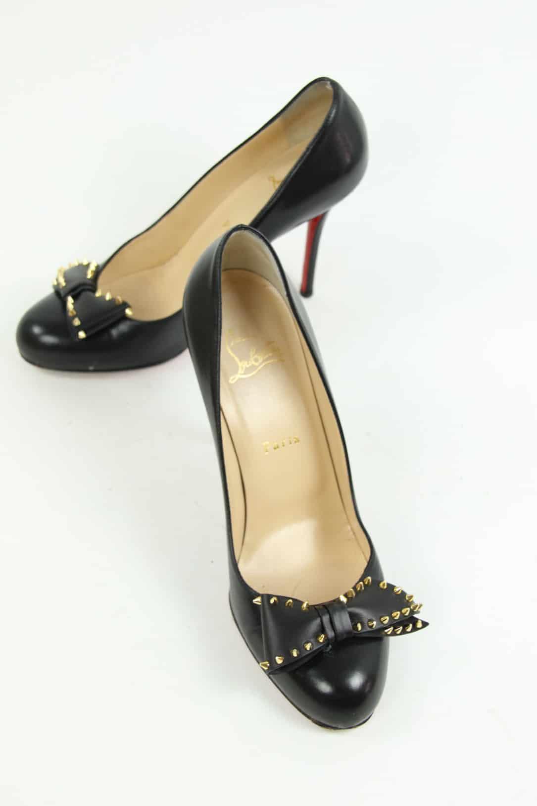  Christian Louboutin  Noir