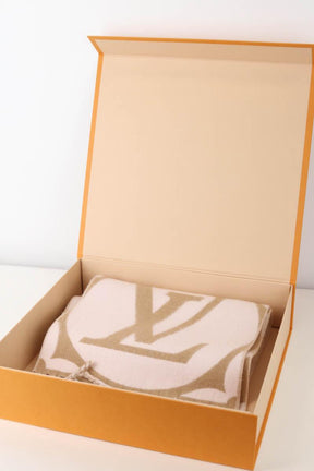 Echarpes Louis Vuitton  Rose