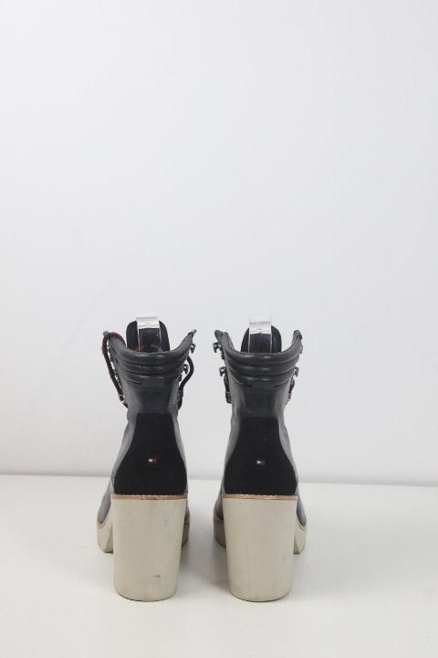 Bottes à lacets Tommy Hilfiger  Noir