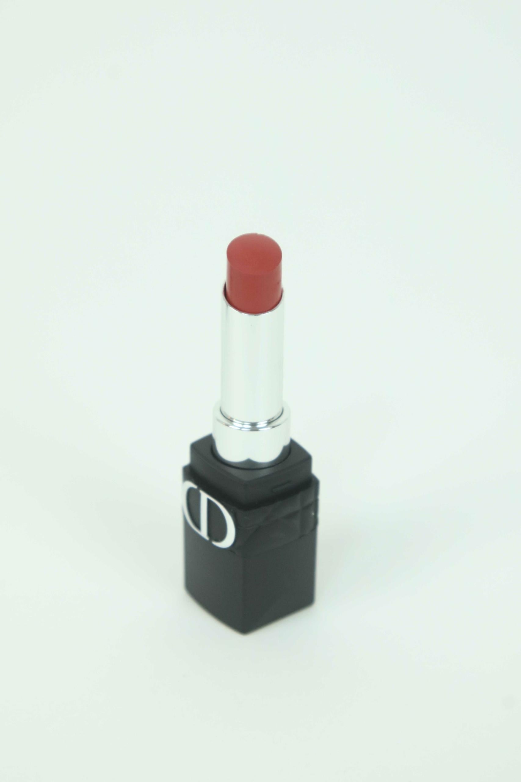 Rouge à lèvres Dior  Rouge