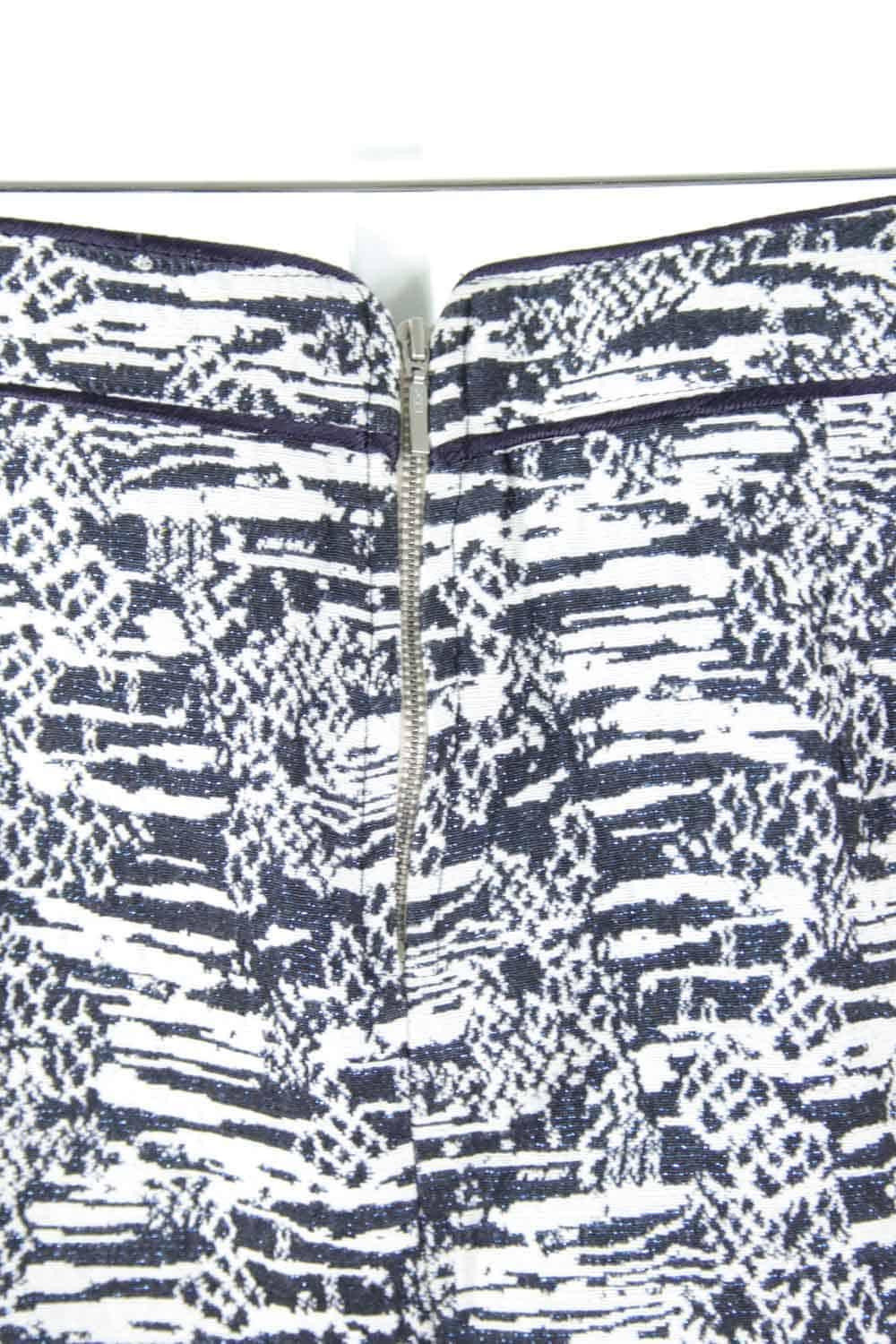  La Petite Francaise  Bleu