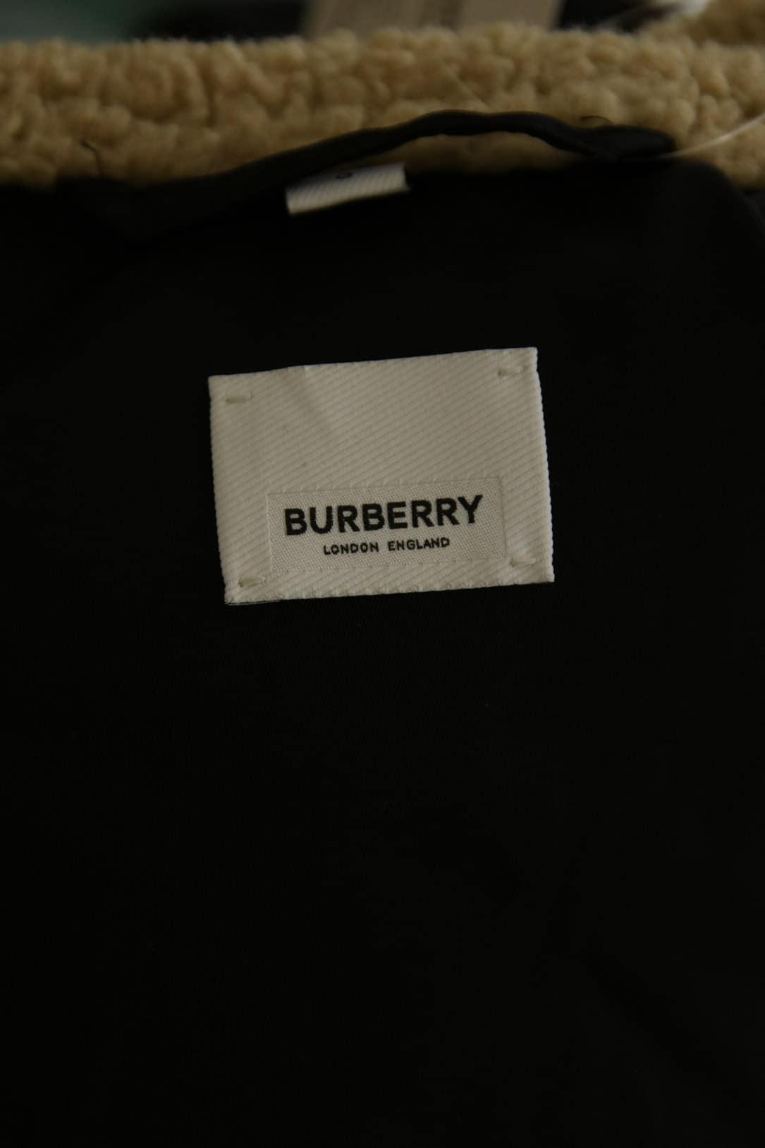 Autres Burberry  Noir
