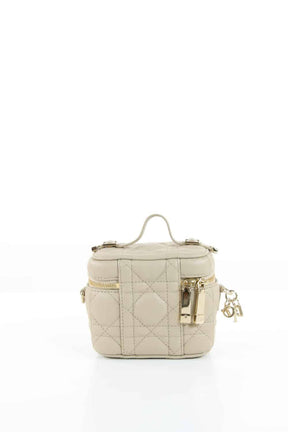  Dior  Beige