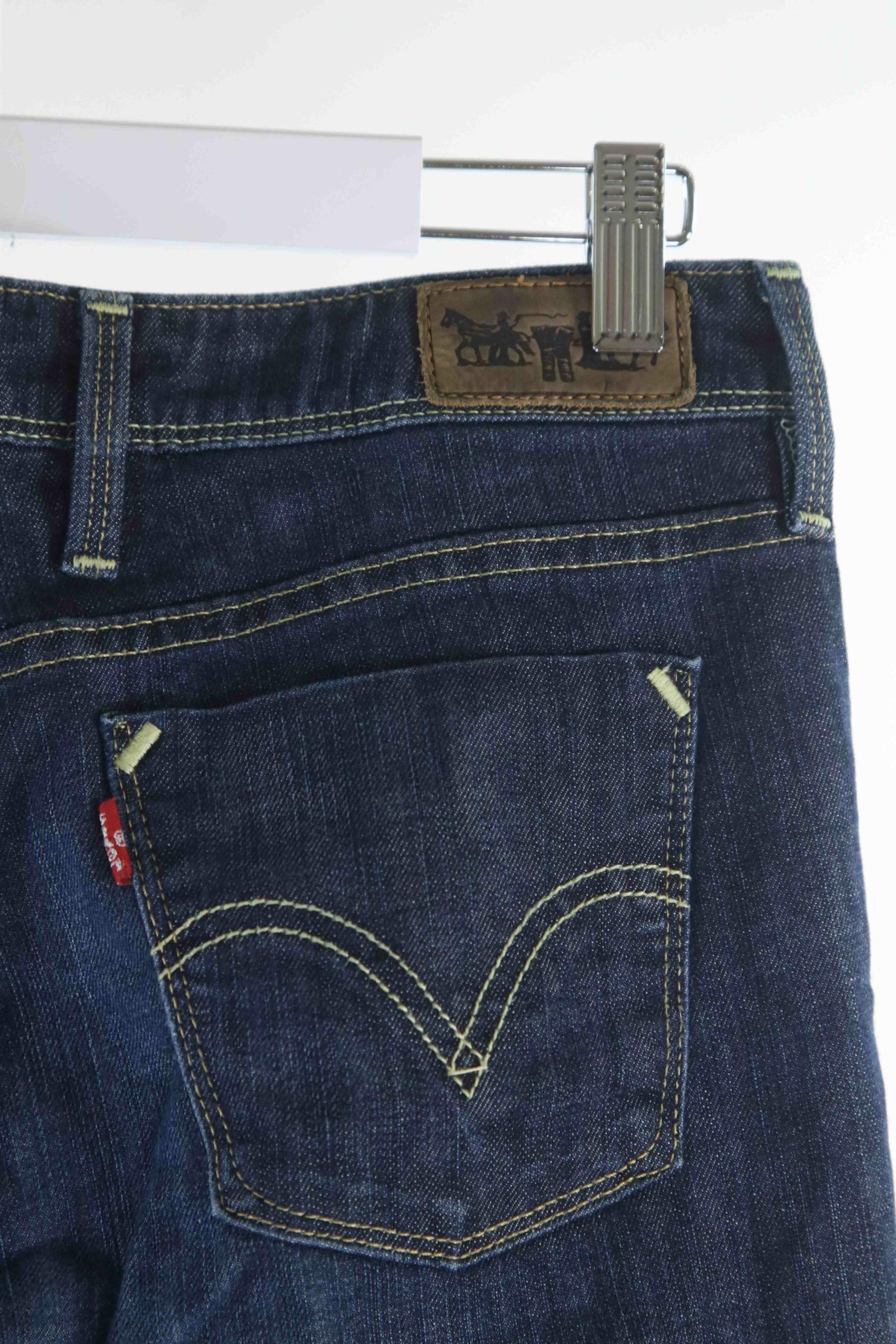 Droit Levis Other Marine