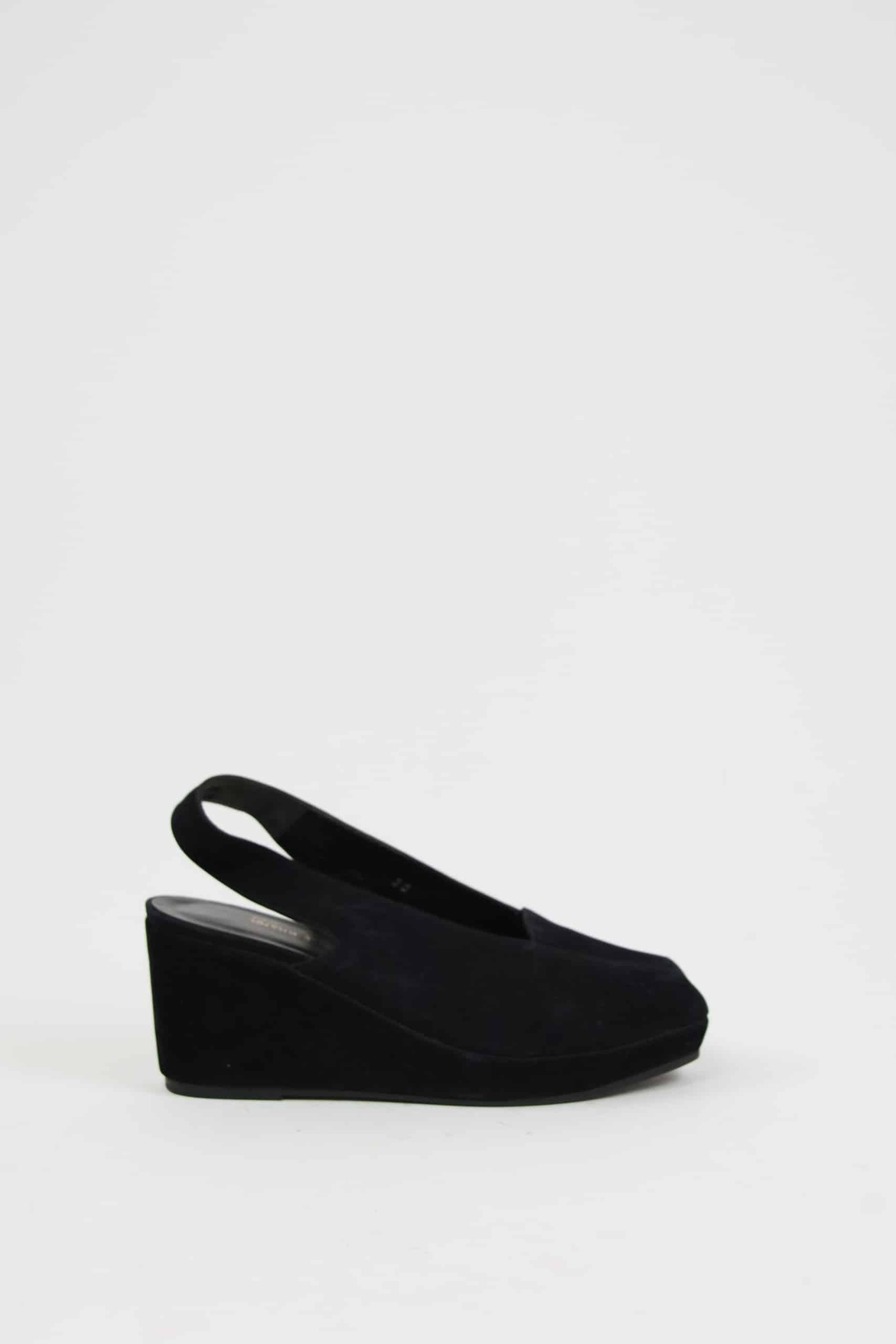  Emmanuelle Khanh  Noir