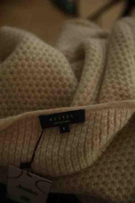 Ponchos Kujten  Beige