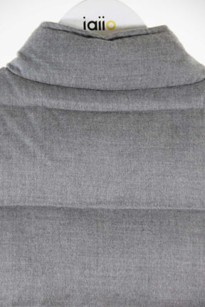 Autres Façonnable  Gris