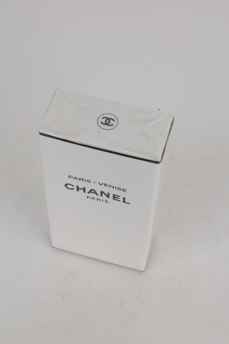 Crème Chanel  Blanc