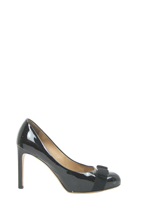 Escarpins vernis  Salvatore Ferragamo  Noir