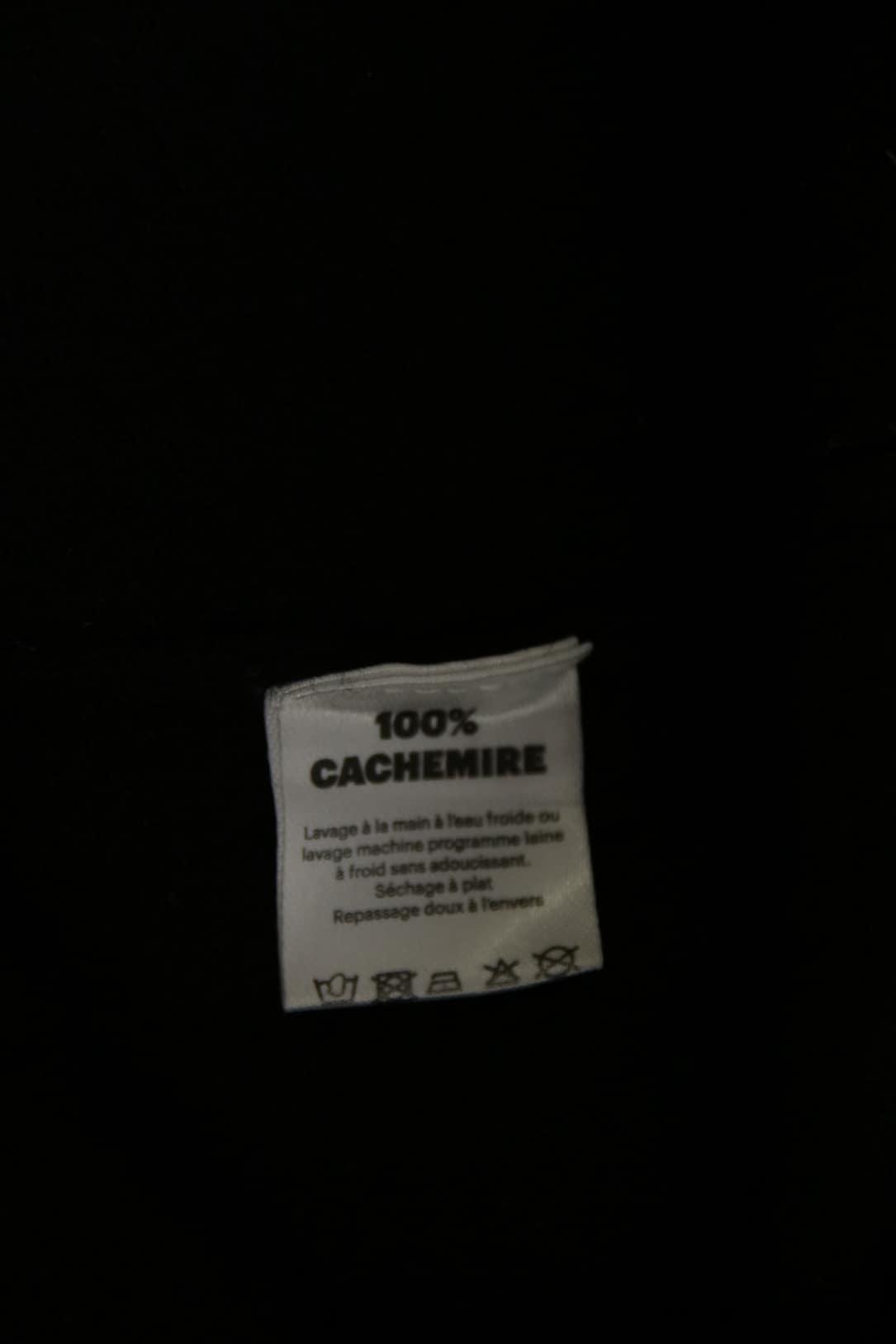 Pull-over From Future  Noir