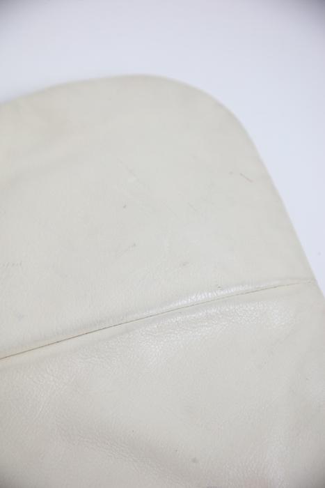 Sacs à main Yves Saint Laurent Mombasa Beige