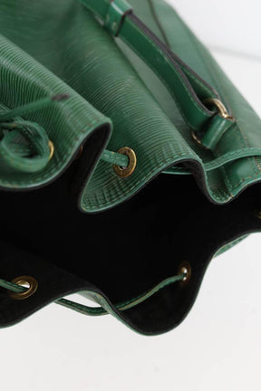 Sac à main Louis Vuitton Noe Vert