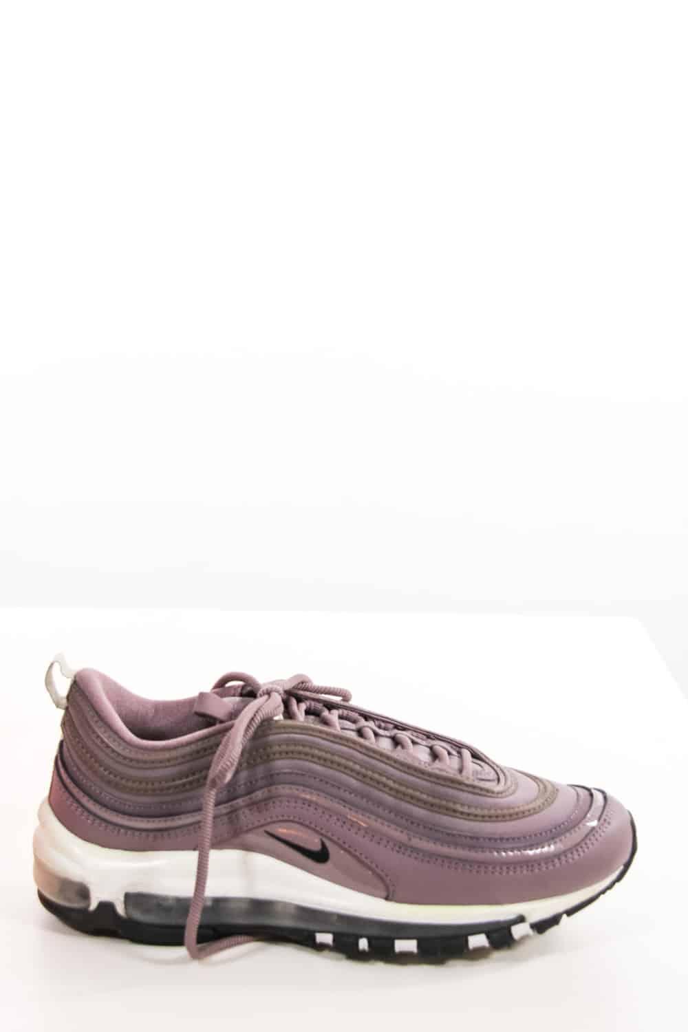  Nike  Violet