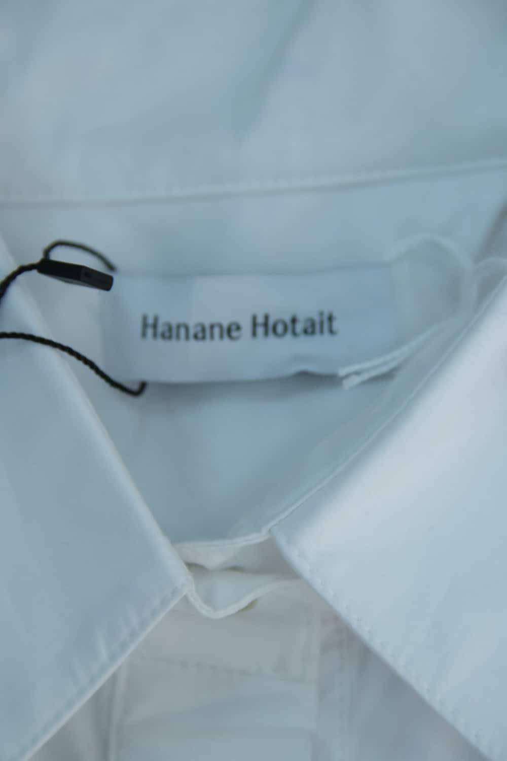  Hanane Hotait  Blanc