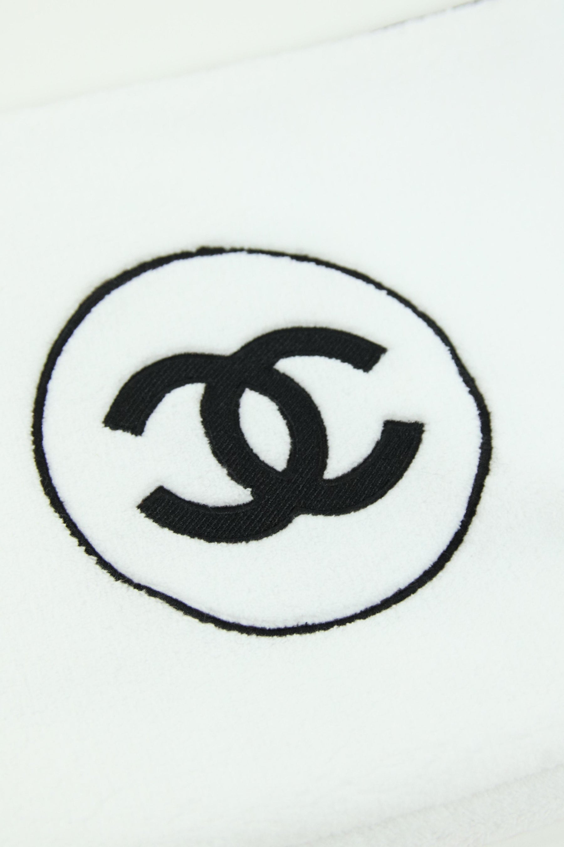 Pochettes Chanel Other Blanc