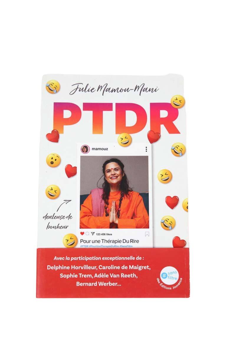 Livre Julie Mamou  Blanc