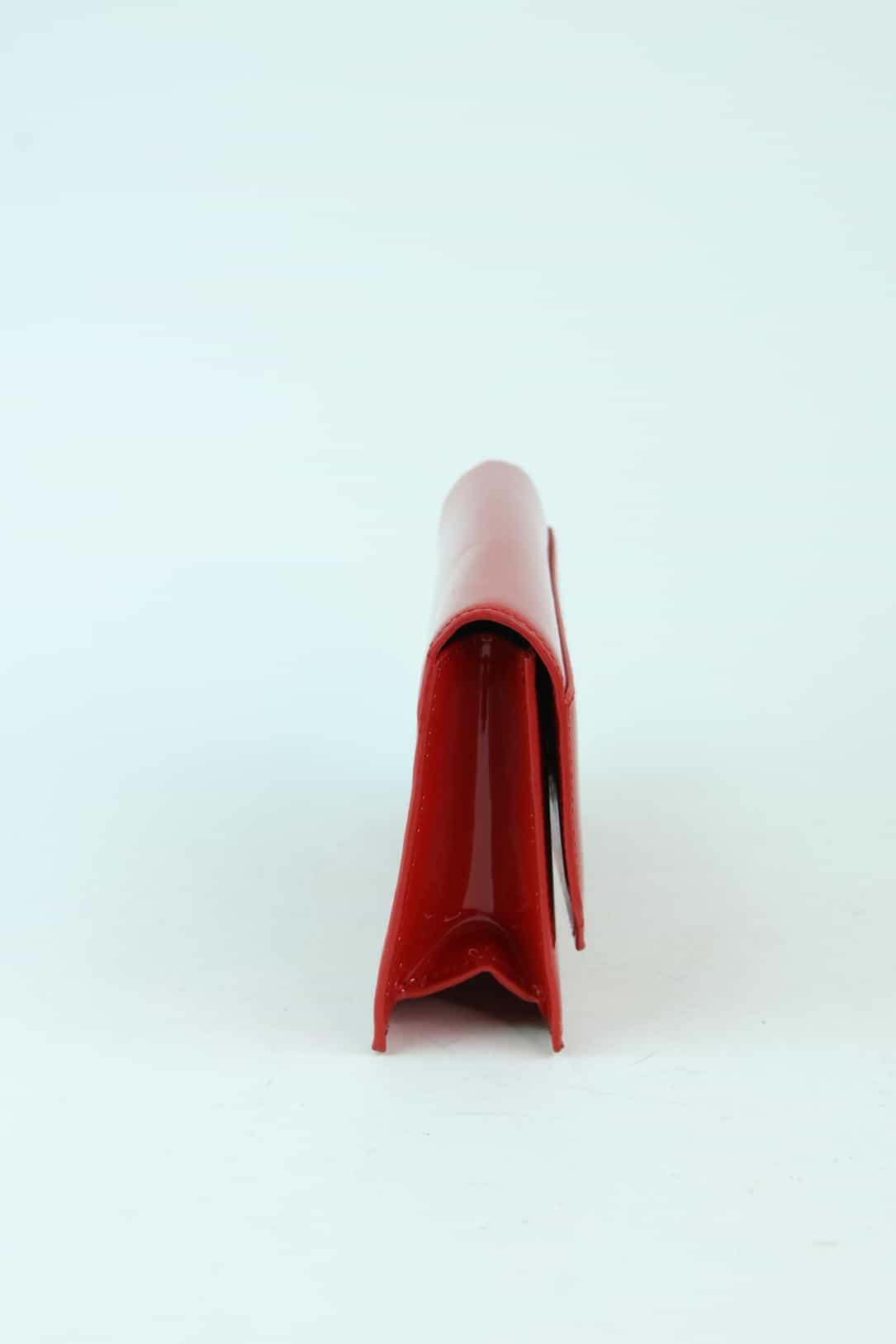  Christian Louboutin  Rouge