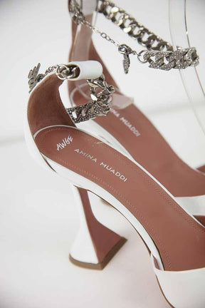 Sandales Amina Muaddi X AWGE Amina Muaddi X AWGE Blanc