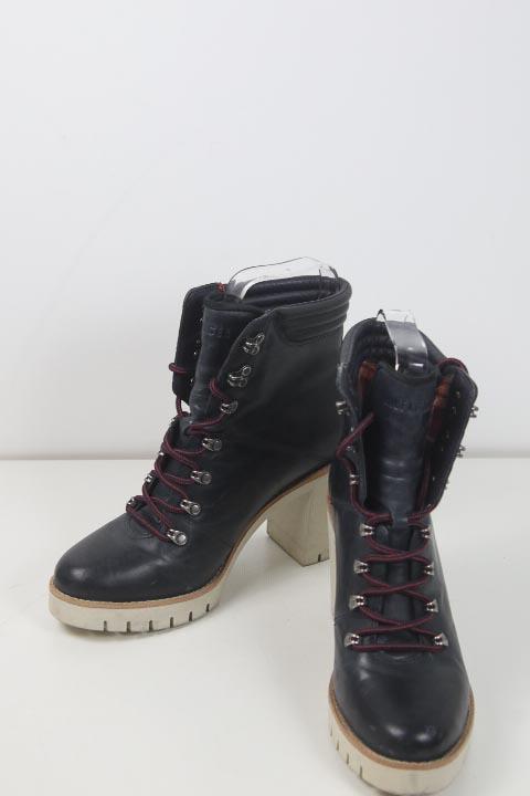 Bottes à lacets Tommy Hilfiger  Noir