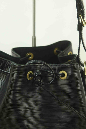 Sacs à main Louis Vuitton Noe Noir